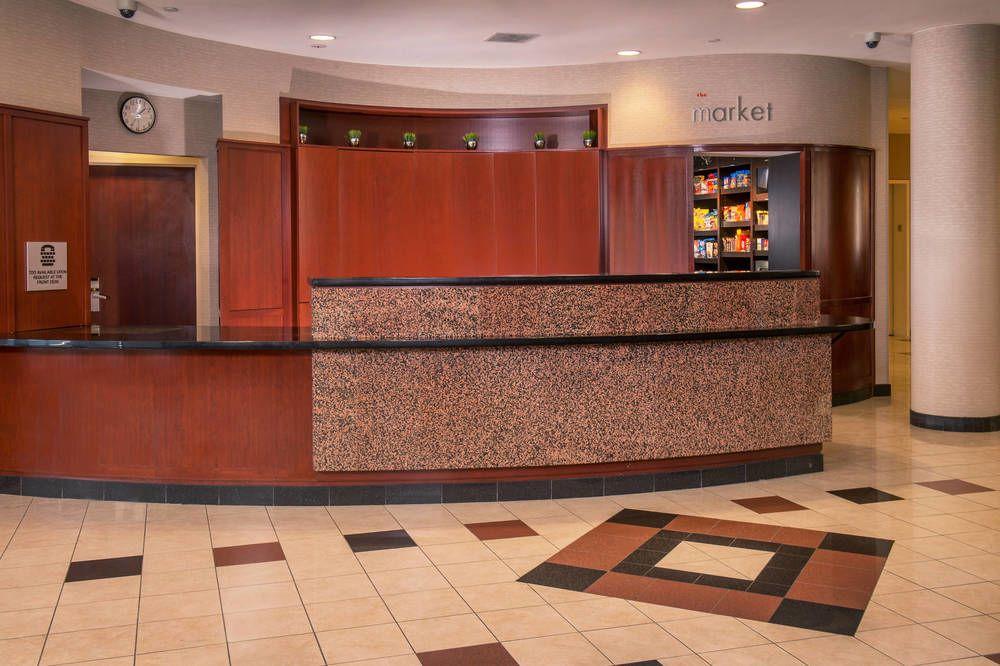 Vista Lobby Courtyard Fort Meade BWI Business District