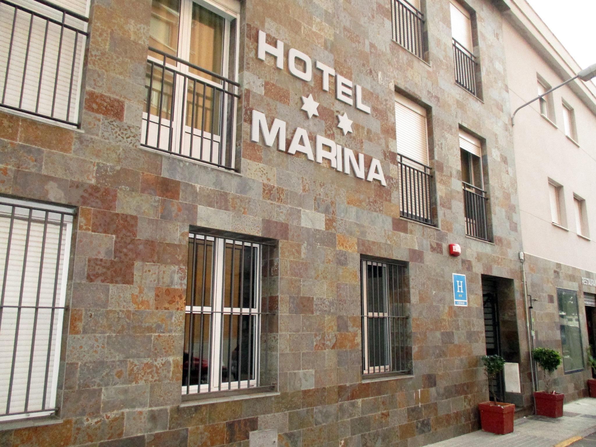 Varios Hotel Marina