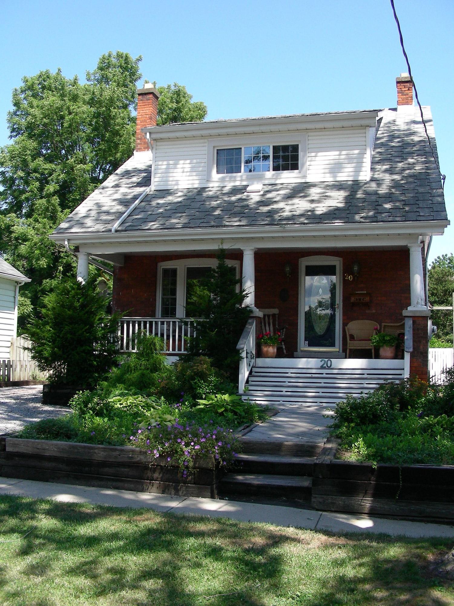 Comodidades del Alojamiento Simcoe Suites on the Henley B&B