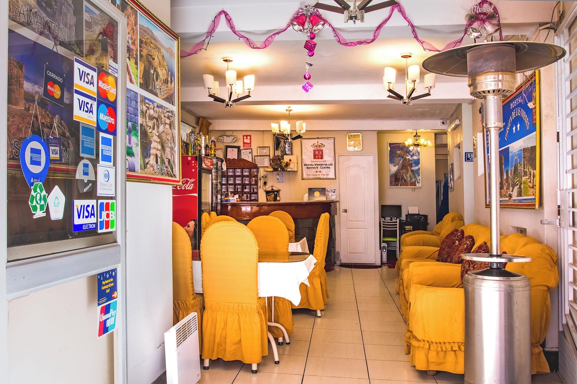 Vista Lobby HOSTAL VIRGEN DE LAS NIEVES II CENTRO