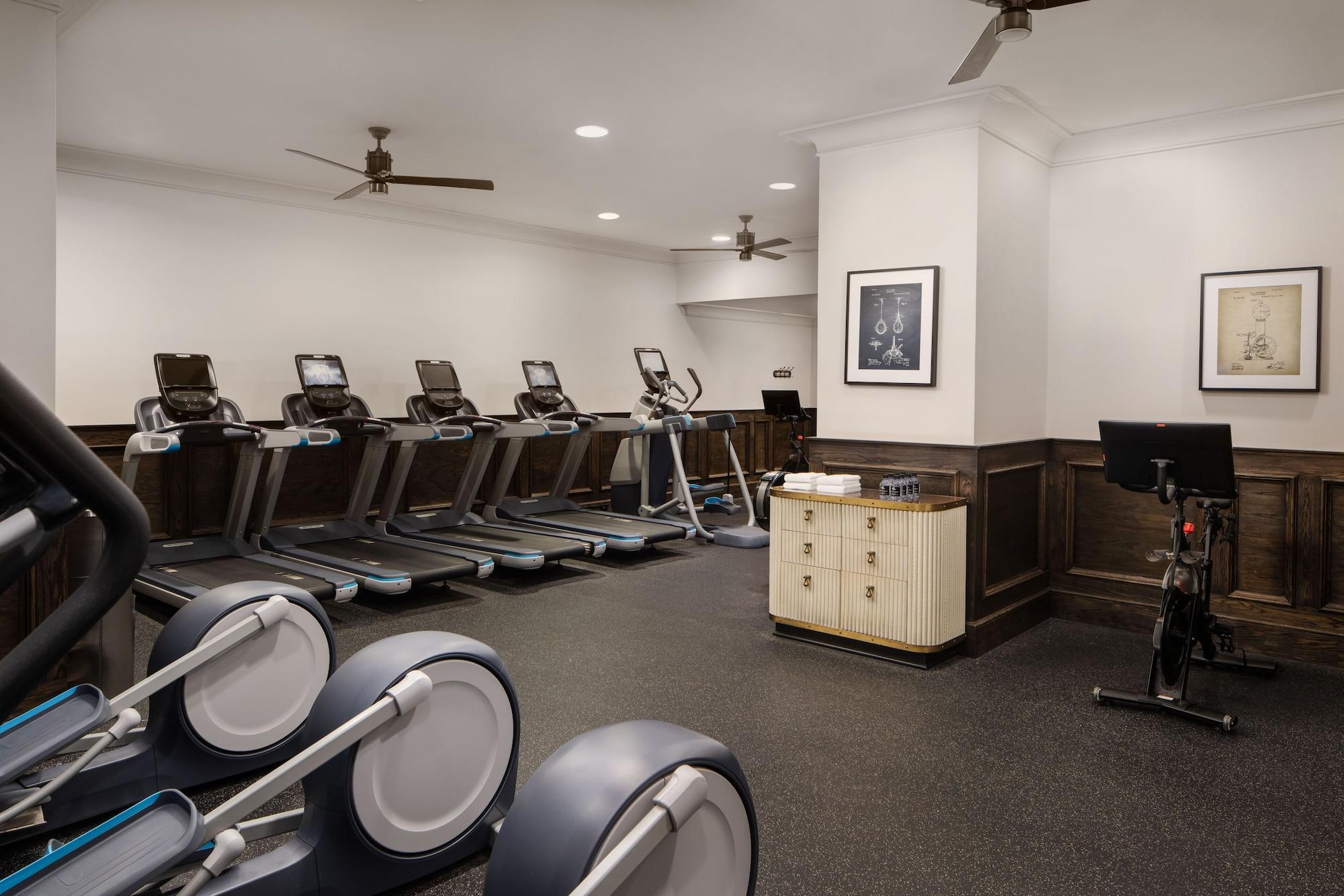Gimnasio The Beekman, A Thompson Hotel, by Hyatt