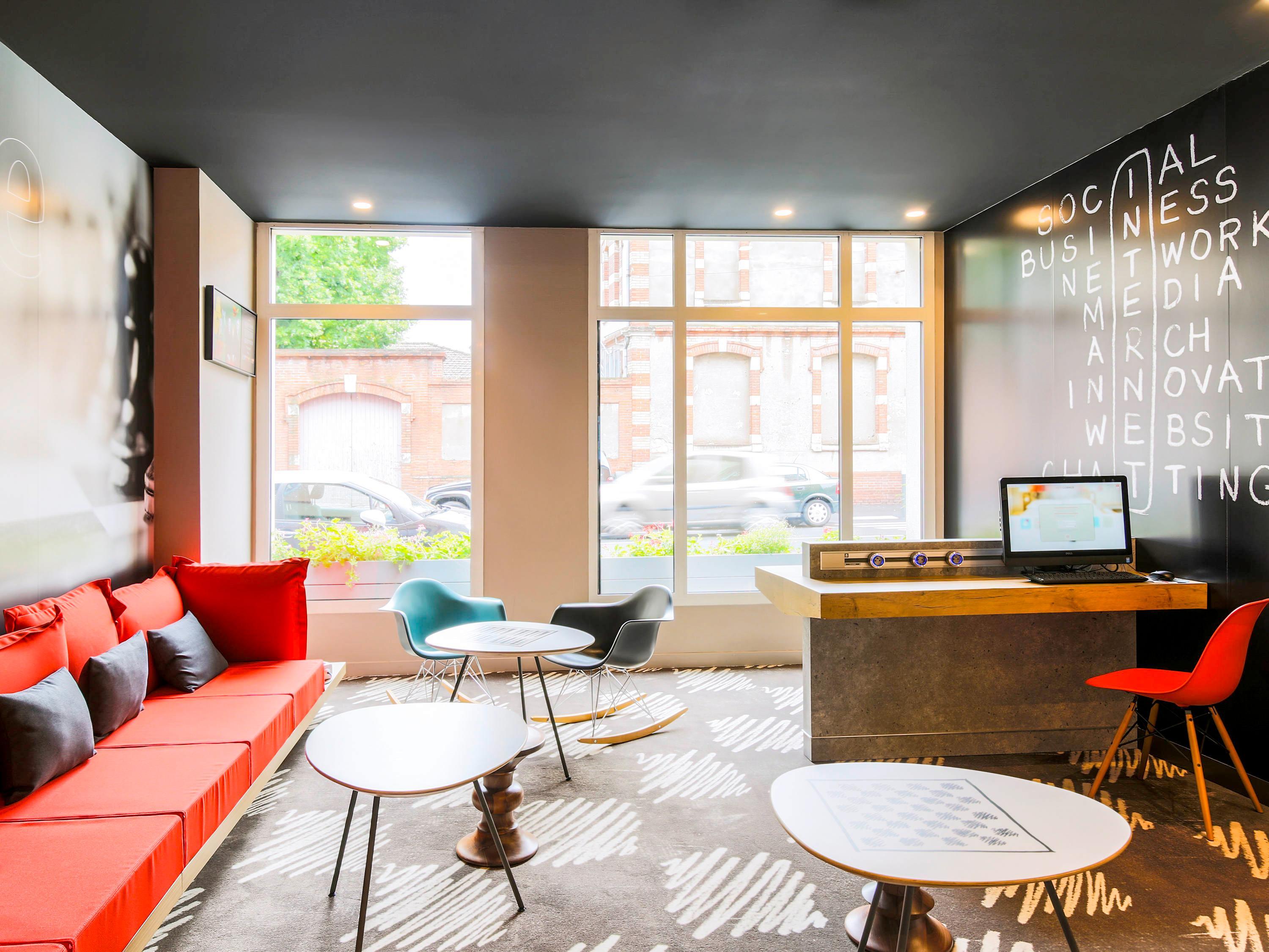 Vista Exterior ibis budget Albi Centre