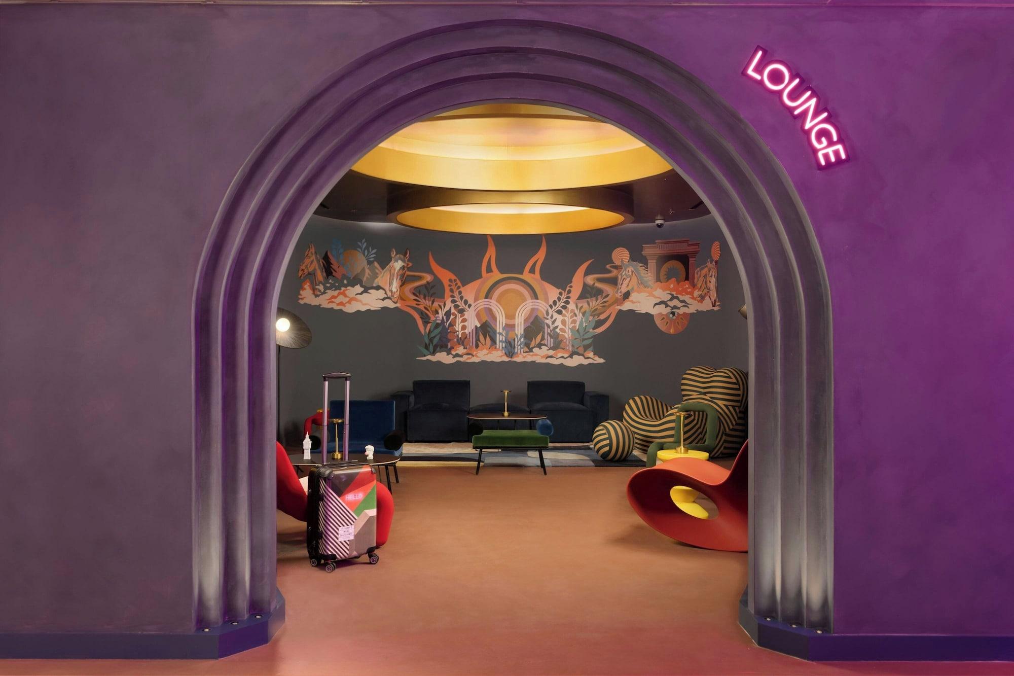 Bar/Salón Moxy London Piccadilly Circus