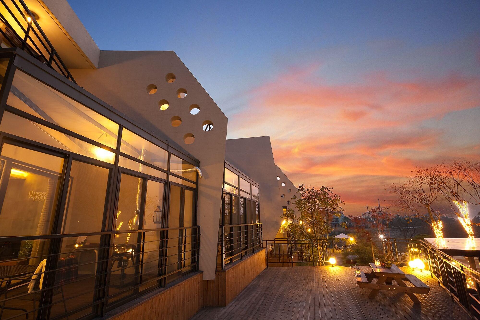 Varios Healing 11st Pension