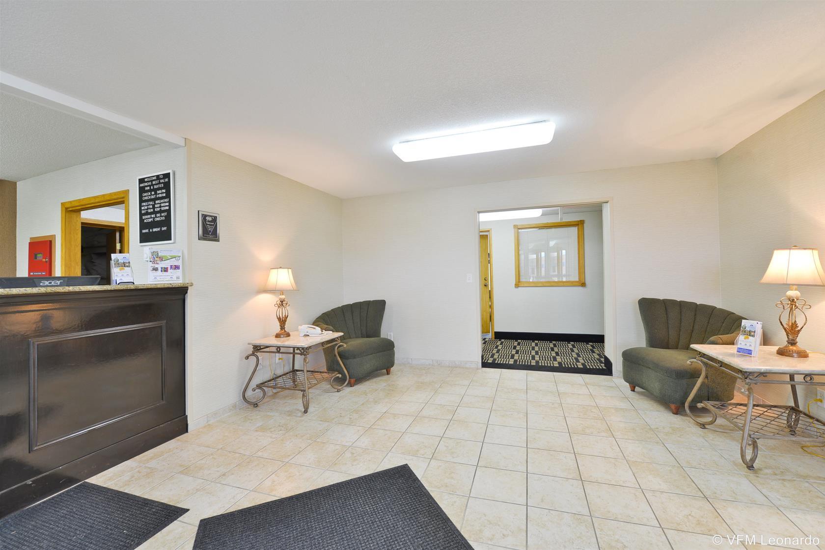 Vista Lobby Americas Best Value Inn & Suites Bismarck