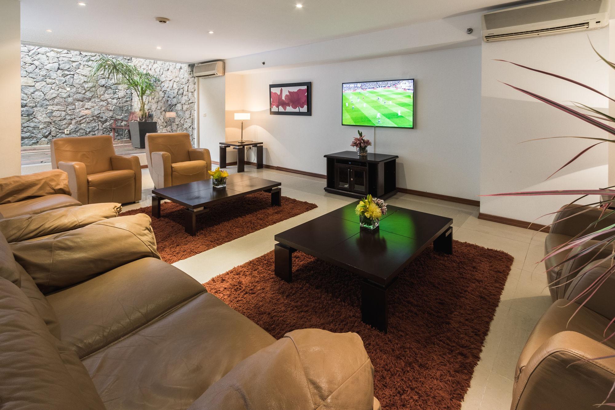 Vista Lobby Radisson Colonia Del Sacramento Hotel