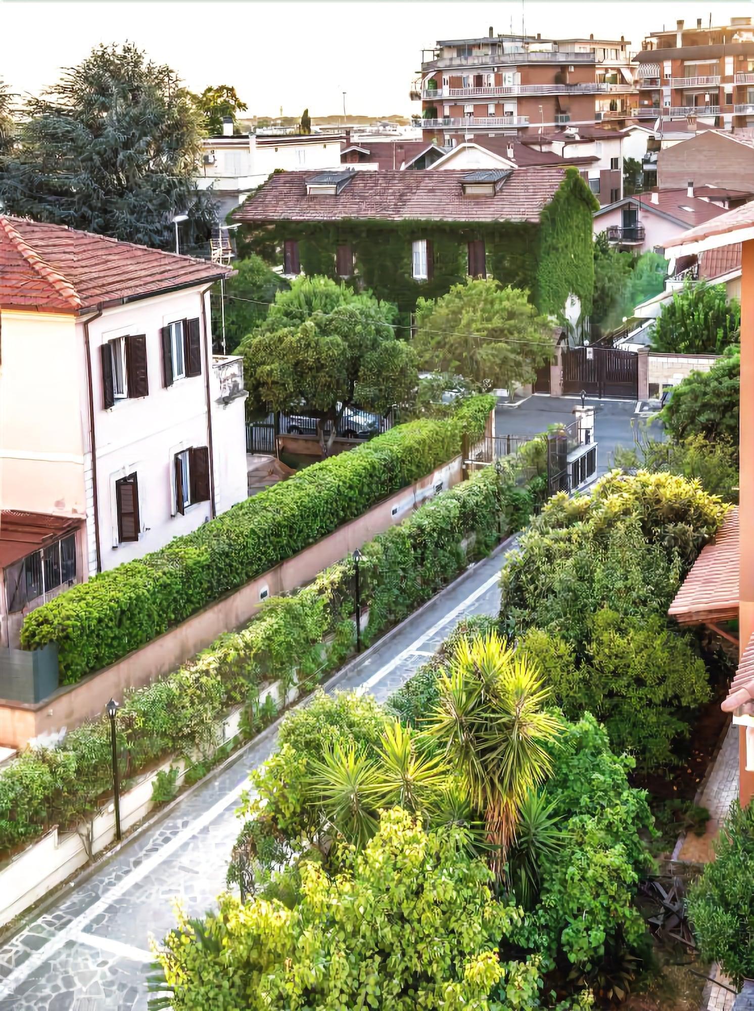 Vista Exterior Villa Giulia Ciampino