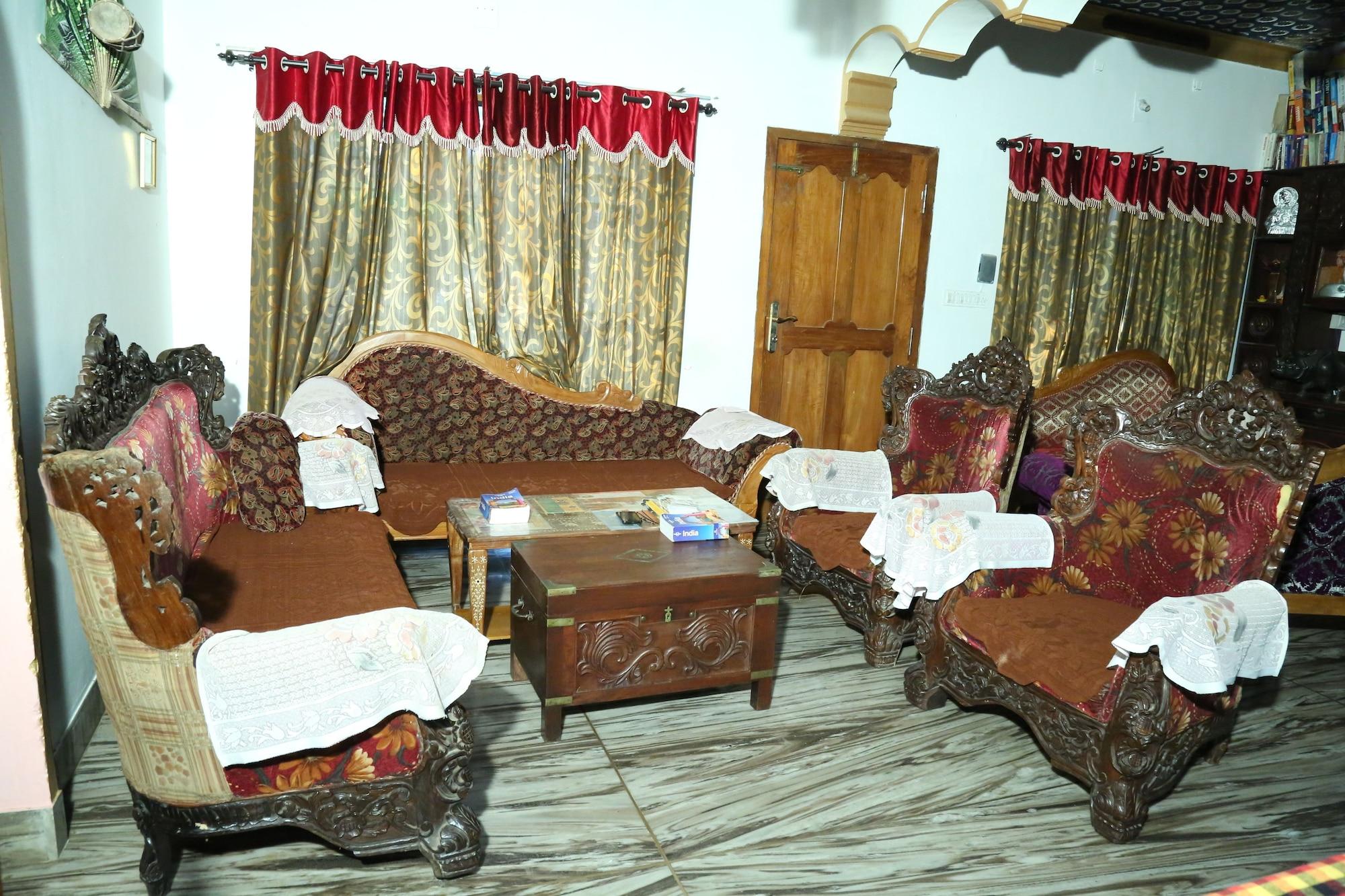 Vista Lobby Dream Catcher Home Stay