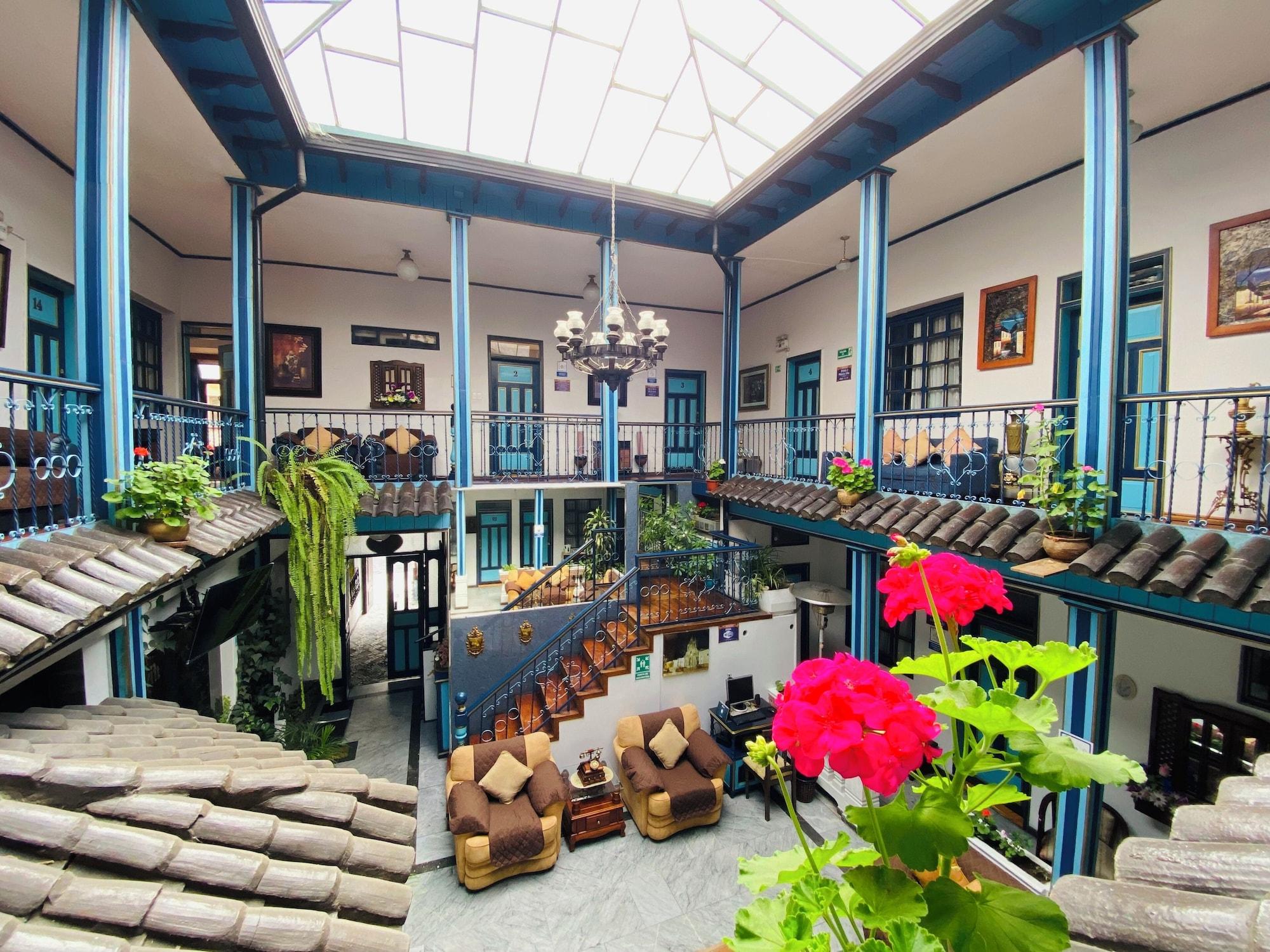 Vista Lobby Hotel Montecarlo Riobamba