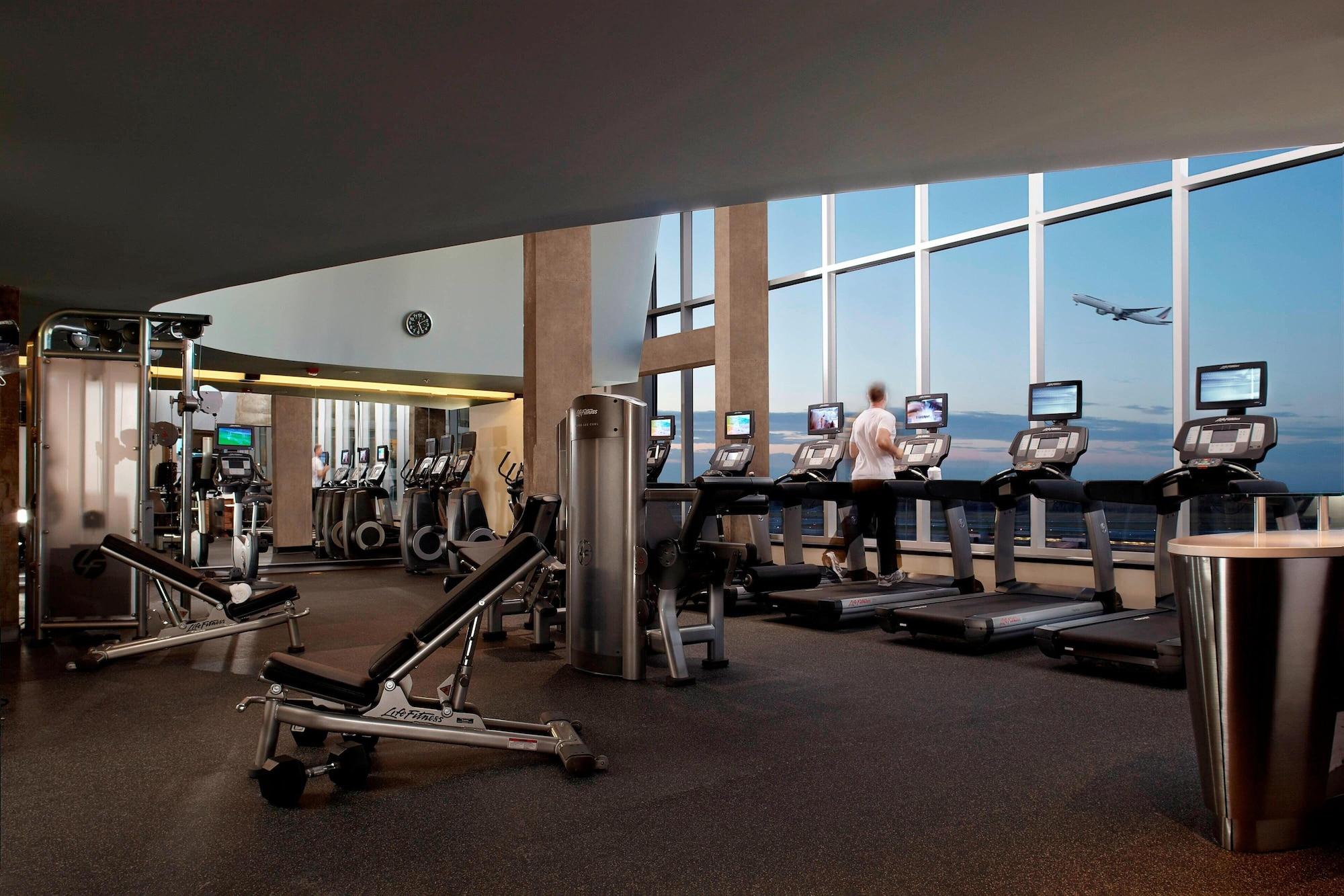 Gimnasio Montreal Airport Marriott In-Terminal Hotel