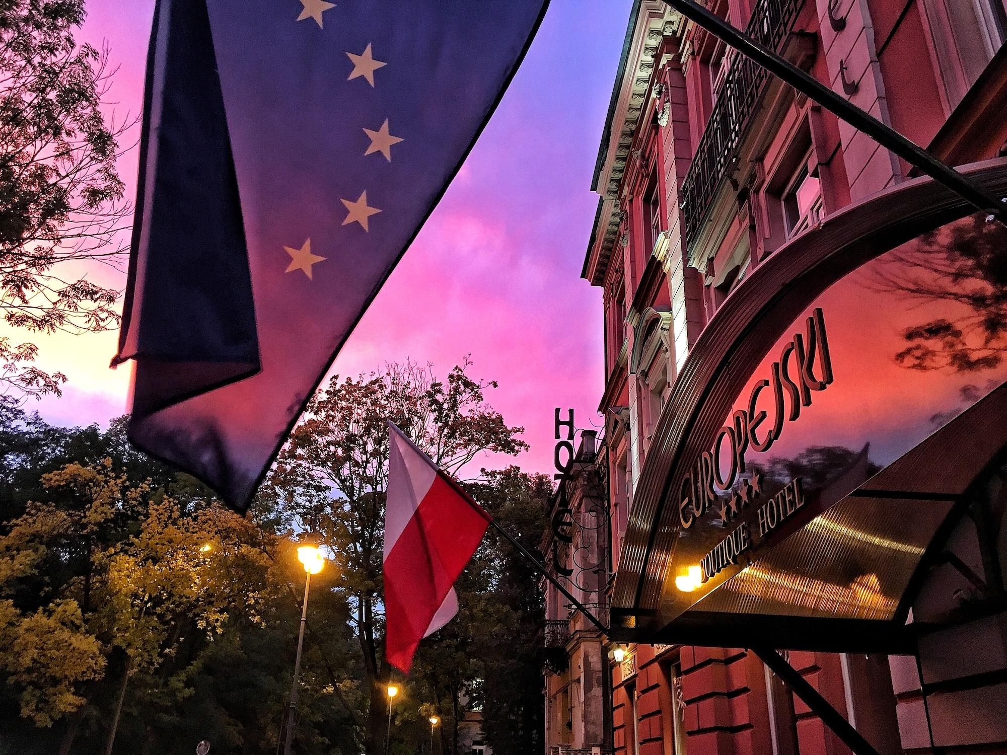 Vista Exterior Europejski Boutique Hotel