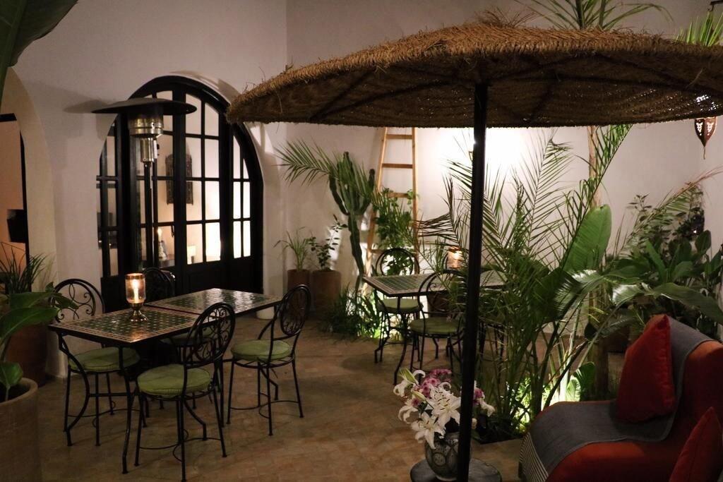 Restaurant Riad Dar Awil