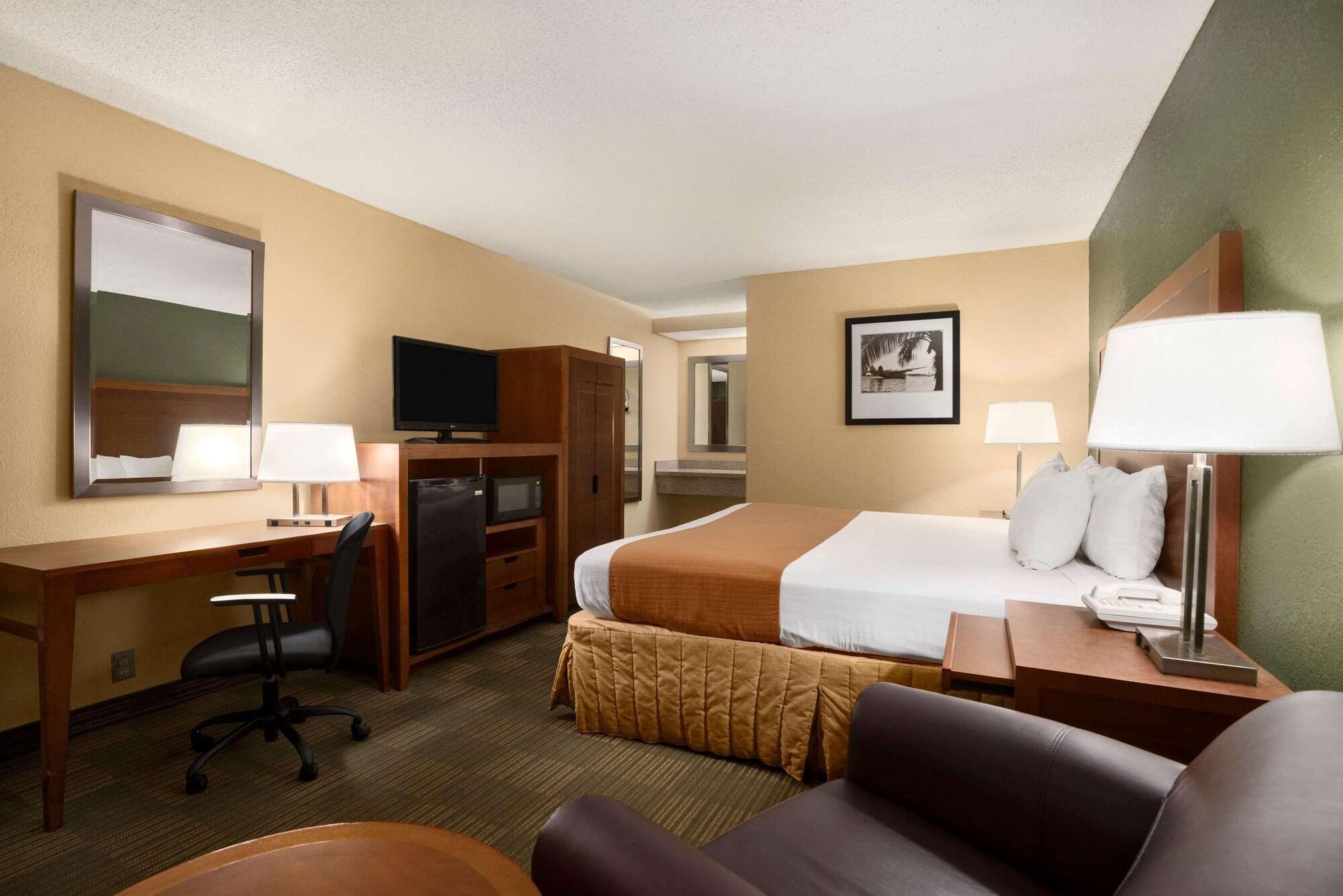 Habitación Days Inn by Wyndham Jacksonville Airport