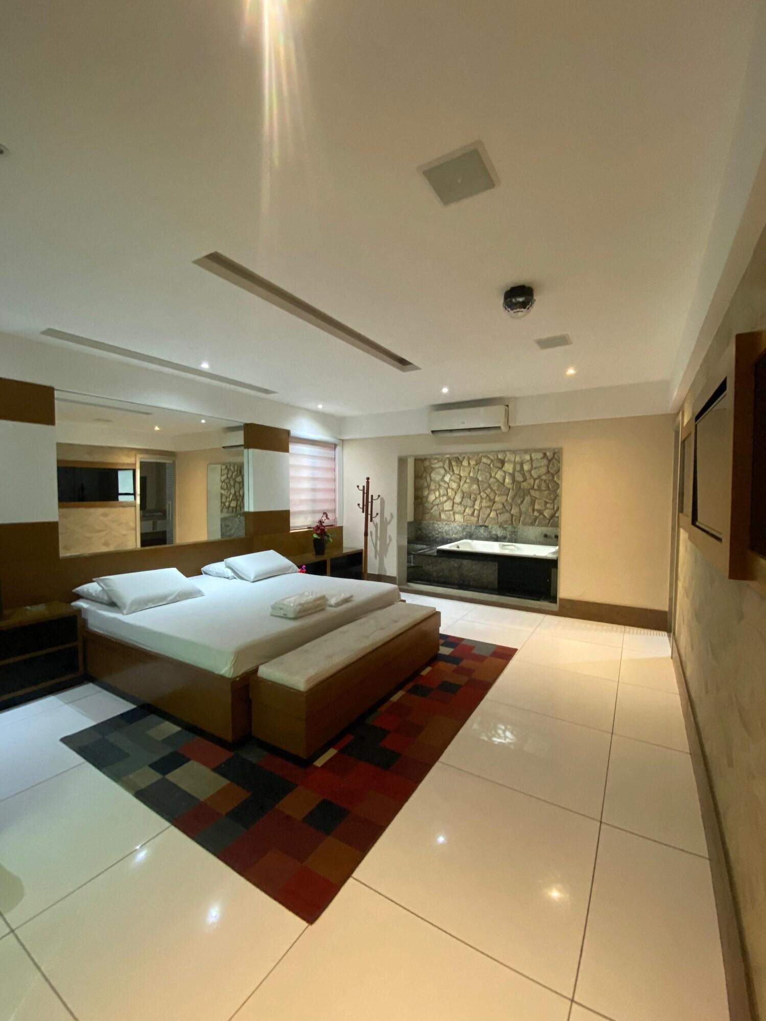 Habitación L'amour Hotel