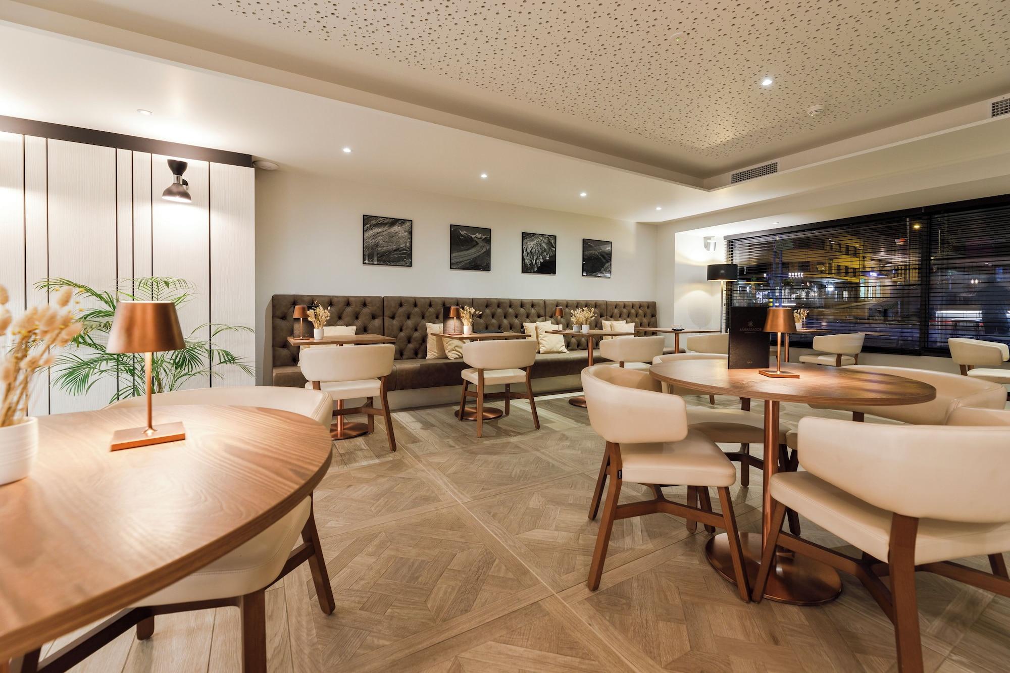 Bar/Salón Ambassador Boutique Hotel