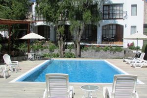 Hotel - Queen's Villa