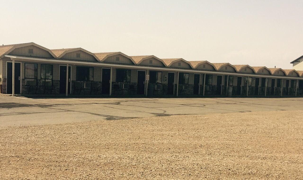 Vista Exterior Whispering Sands Motel
