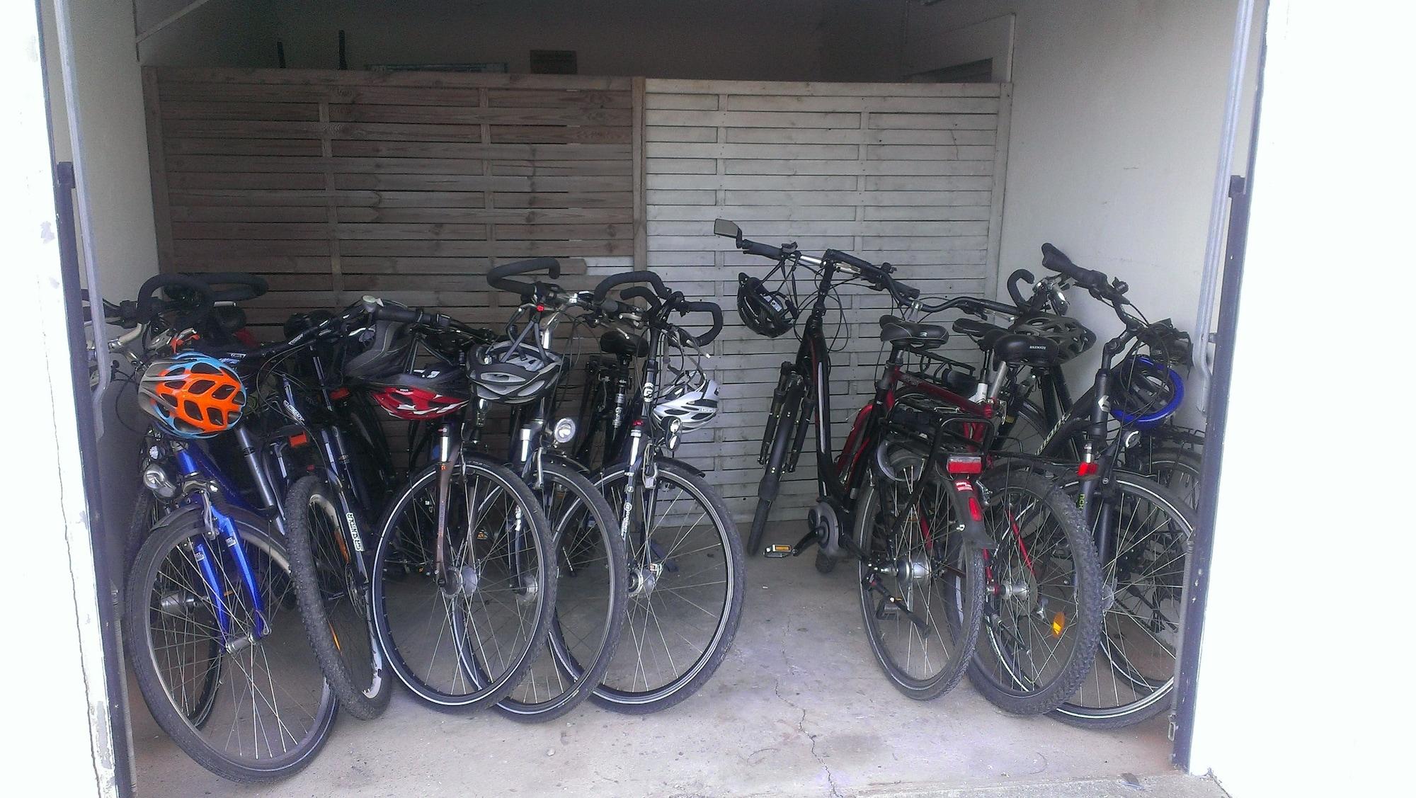 Varios Goldener Anker