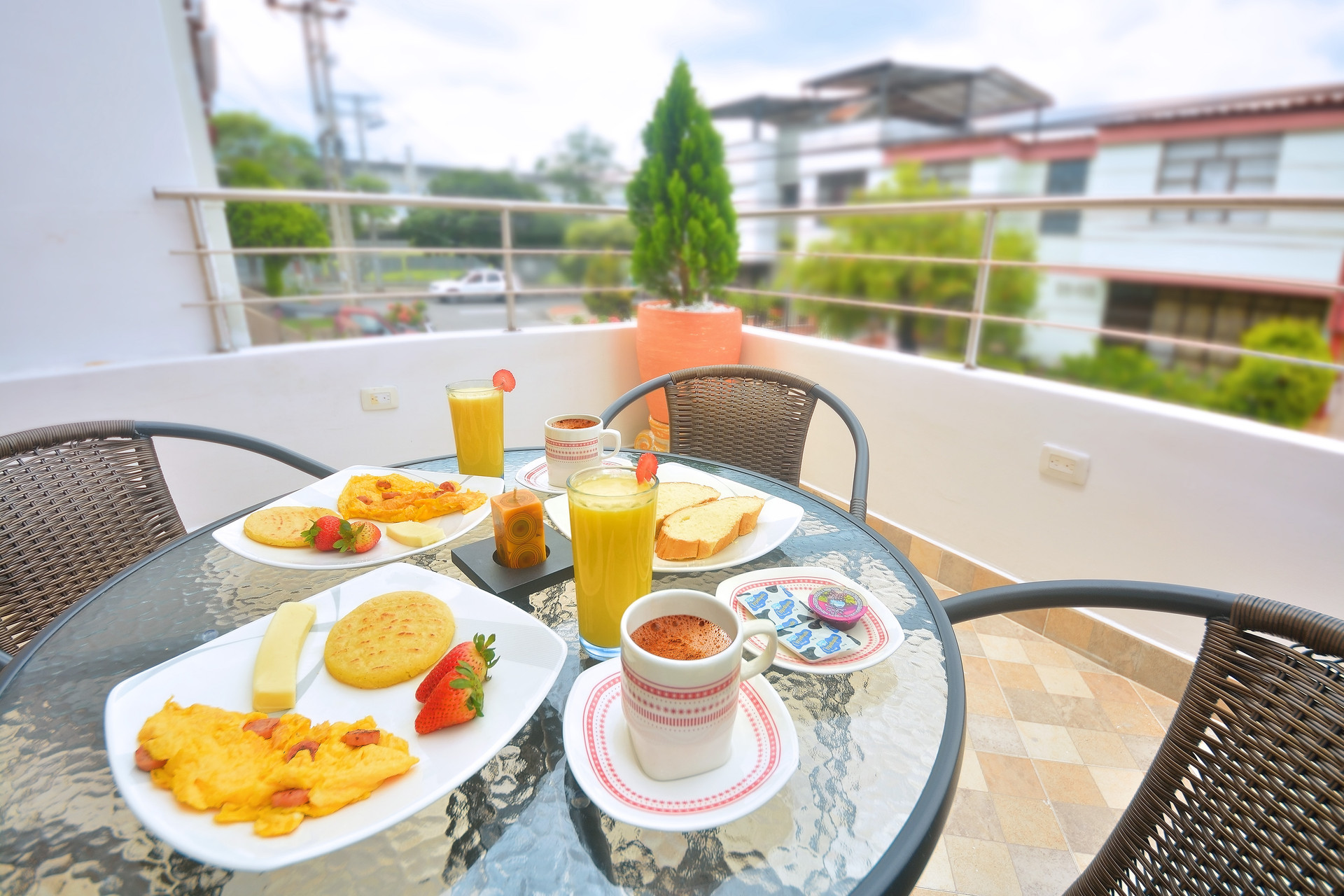 Varios Hotel Getsemaní BGA