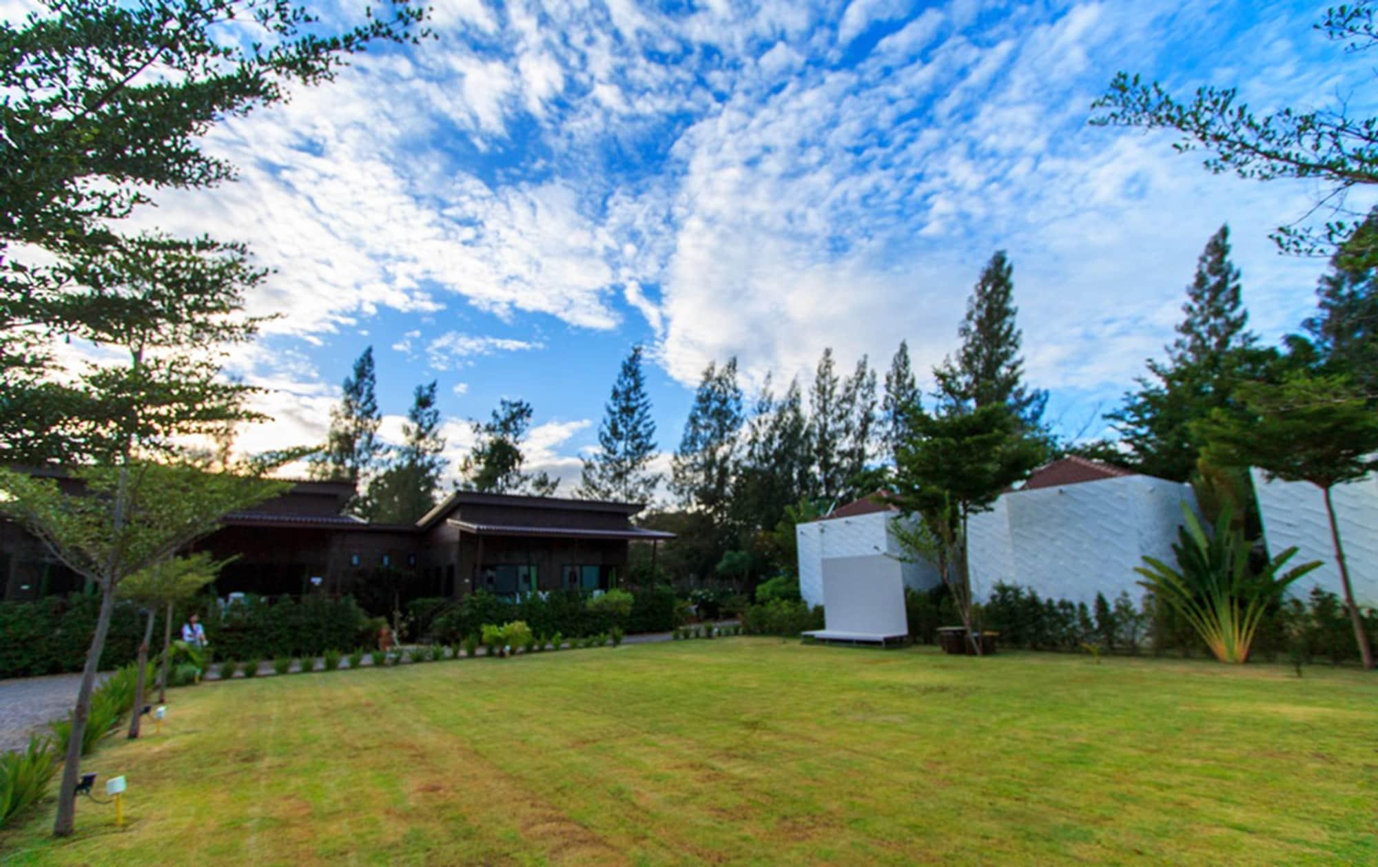 Spa Pranburi Cabana Resort