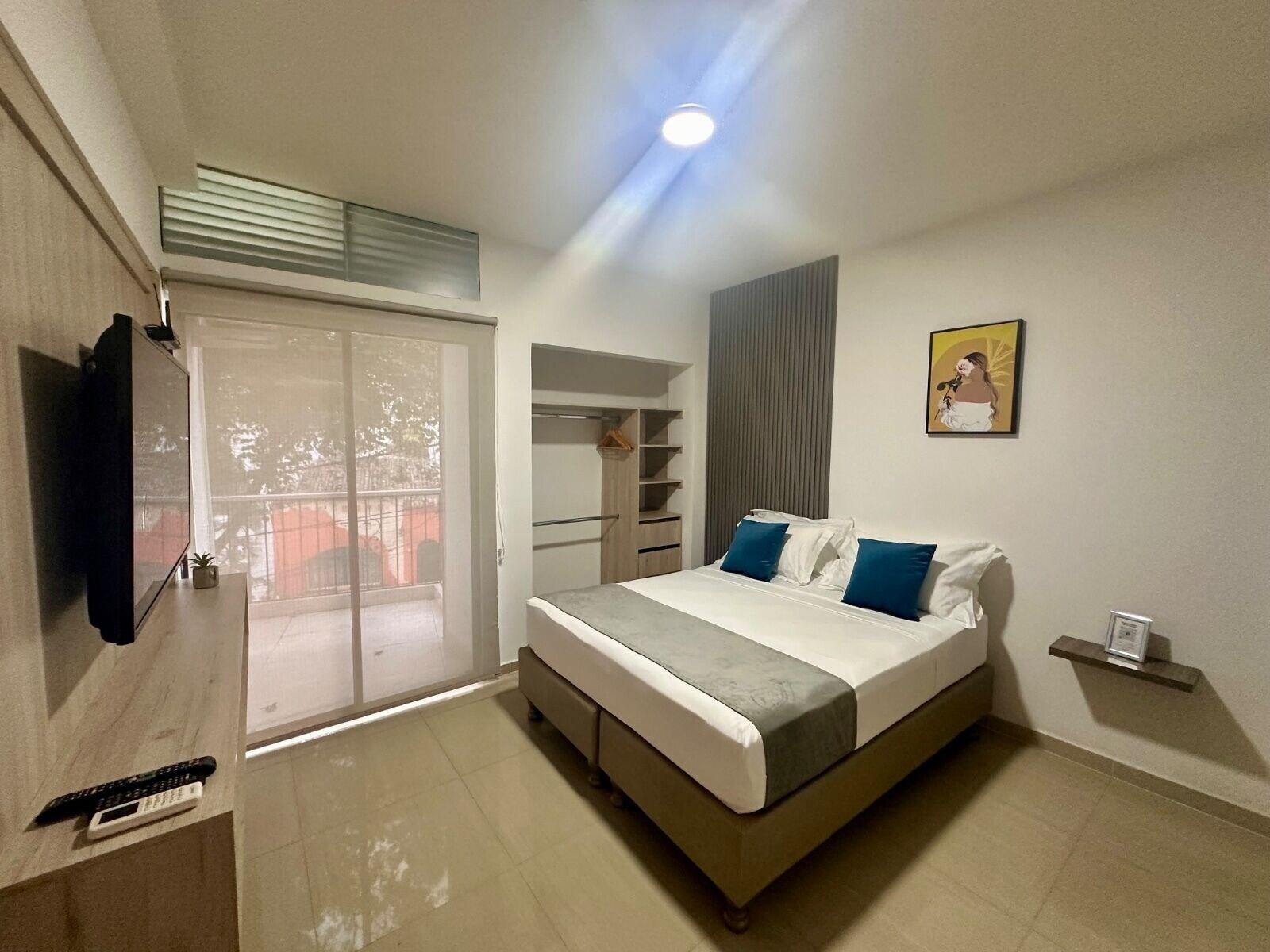 Varios ON APARTASUITES