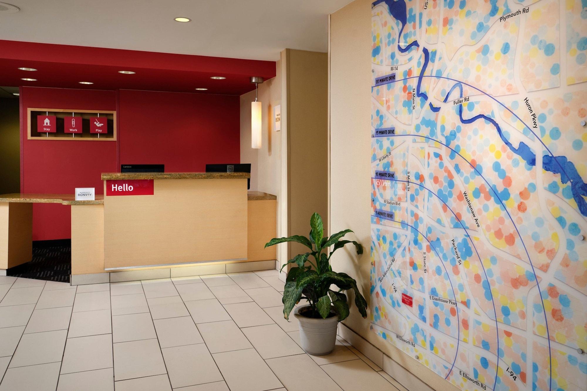 Vista Lobby TownePlace Suites by Marriott Ann Arbor