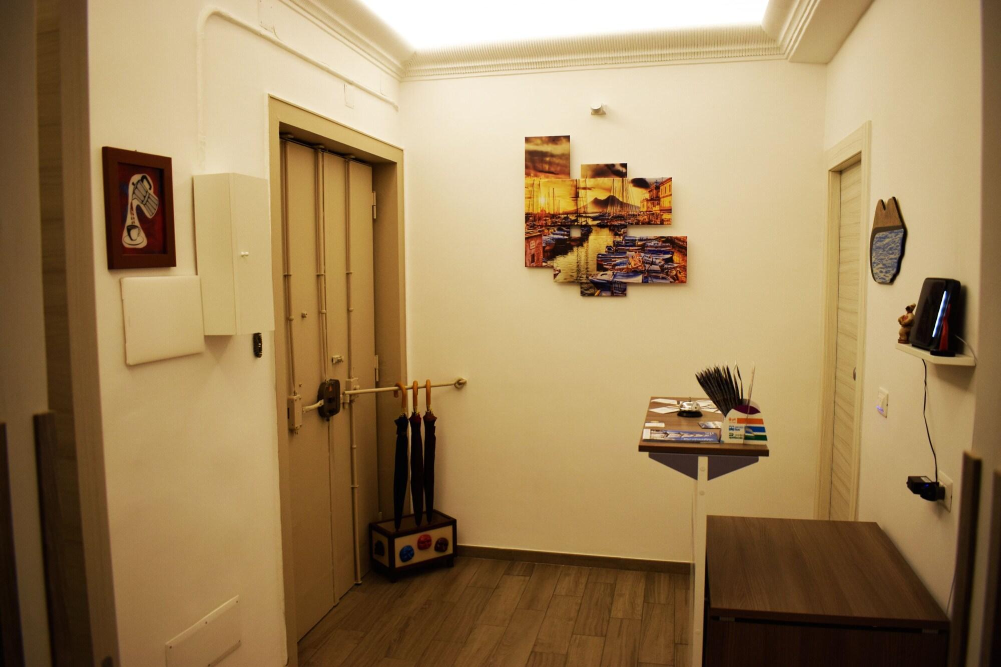 Vista Lobby Neapolis Pie