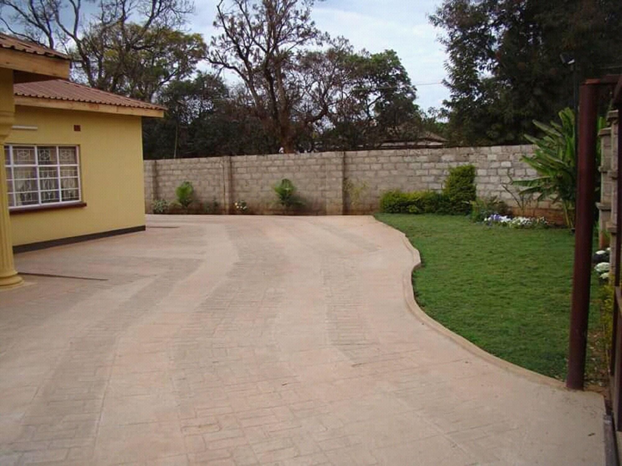 Vista Exterior Namwambula Mpashi lodge