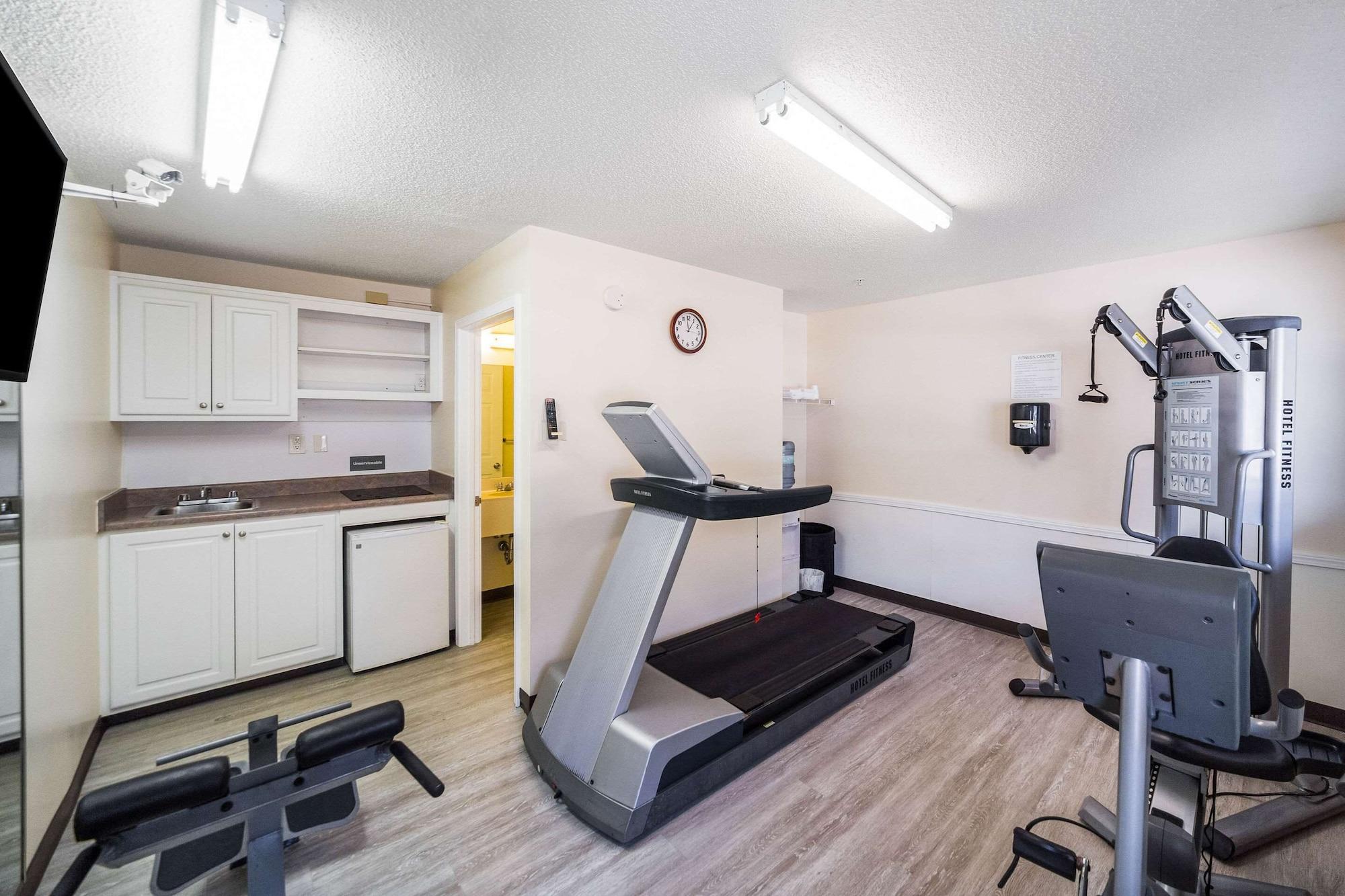 Gimnasio Suburban Studios Biloxi North Area