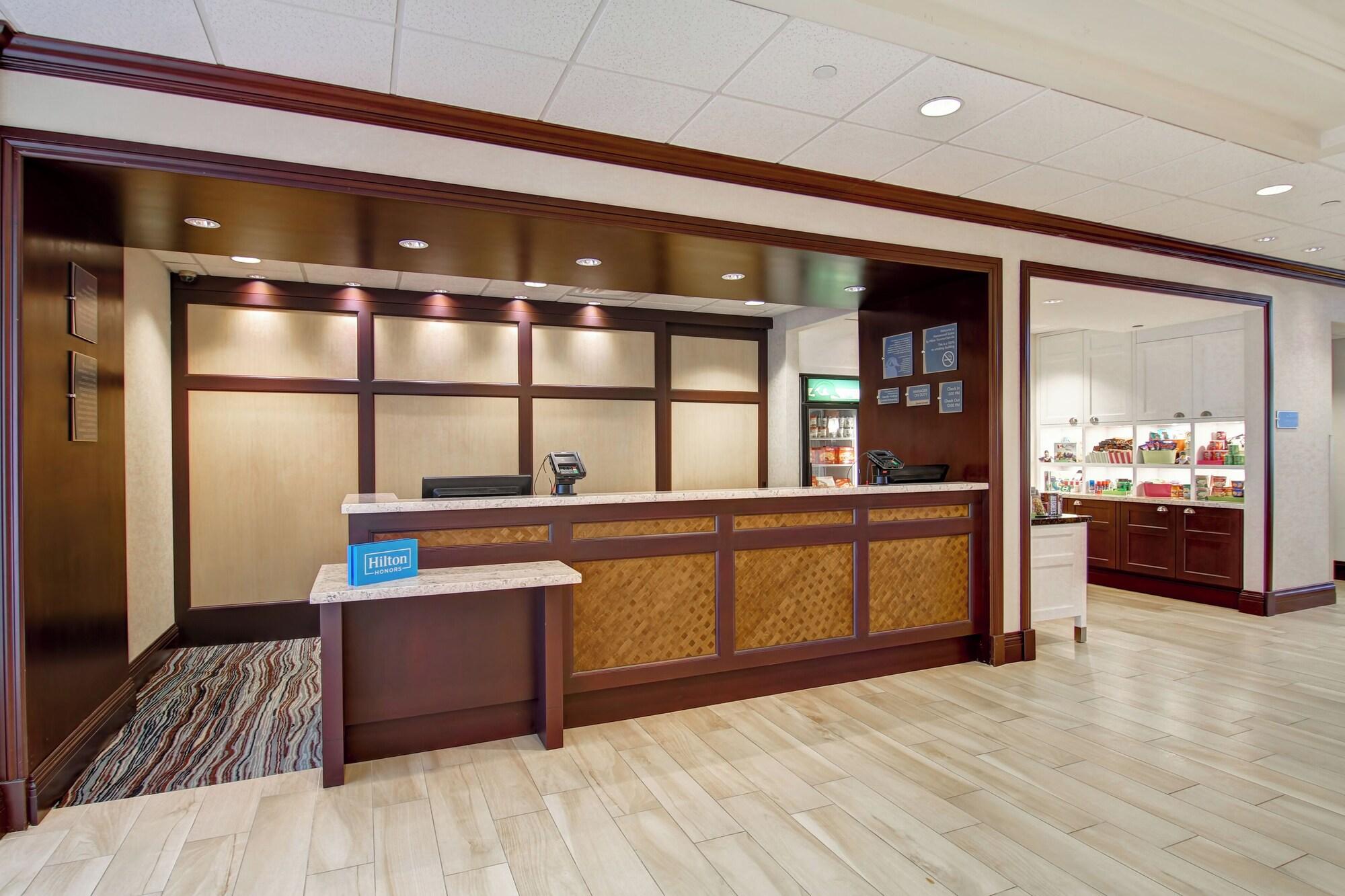 Vista Lobby Homewood Suites by Hilton Toronto Oakville