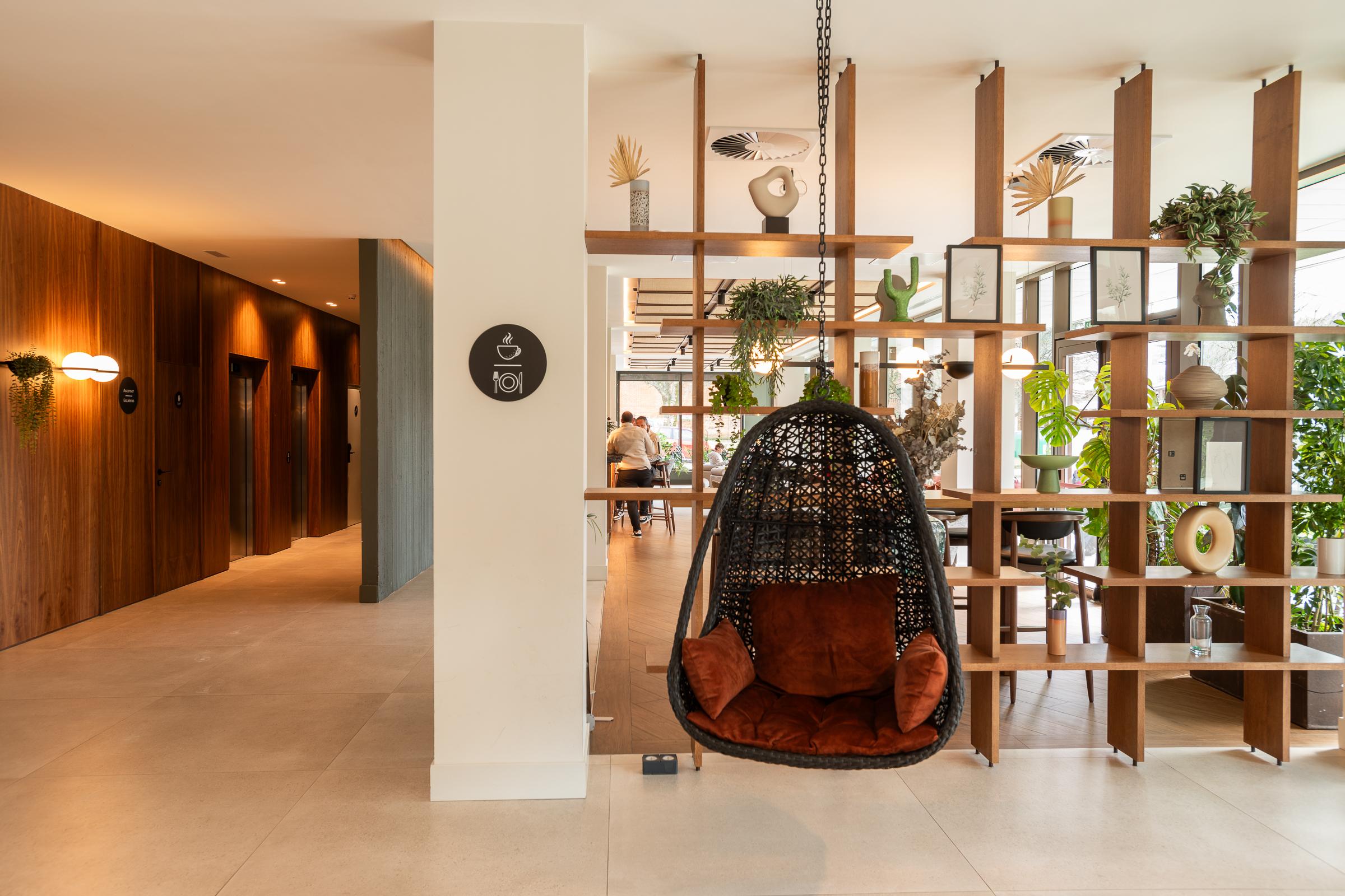 Vista Lobby Leonardo Hotel San Sebastián