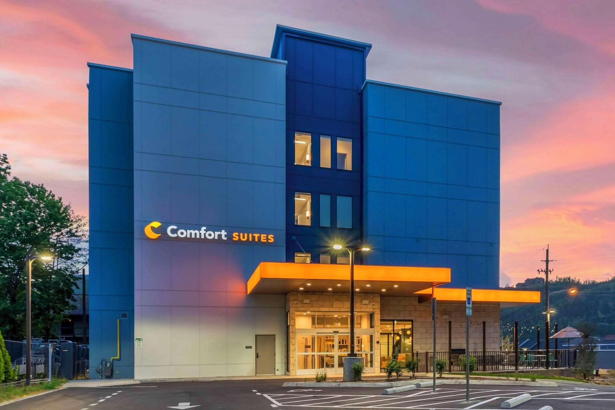 Vista Exterior Comfort Suites Gatlinburg Downtown-Convention Center