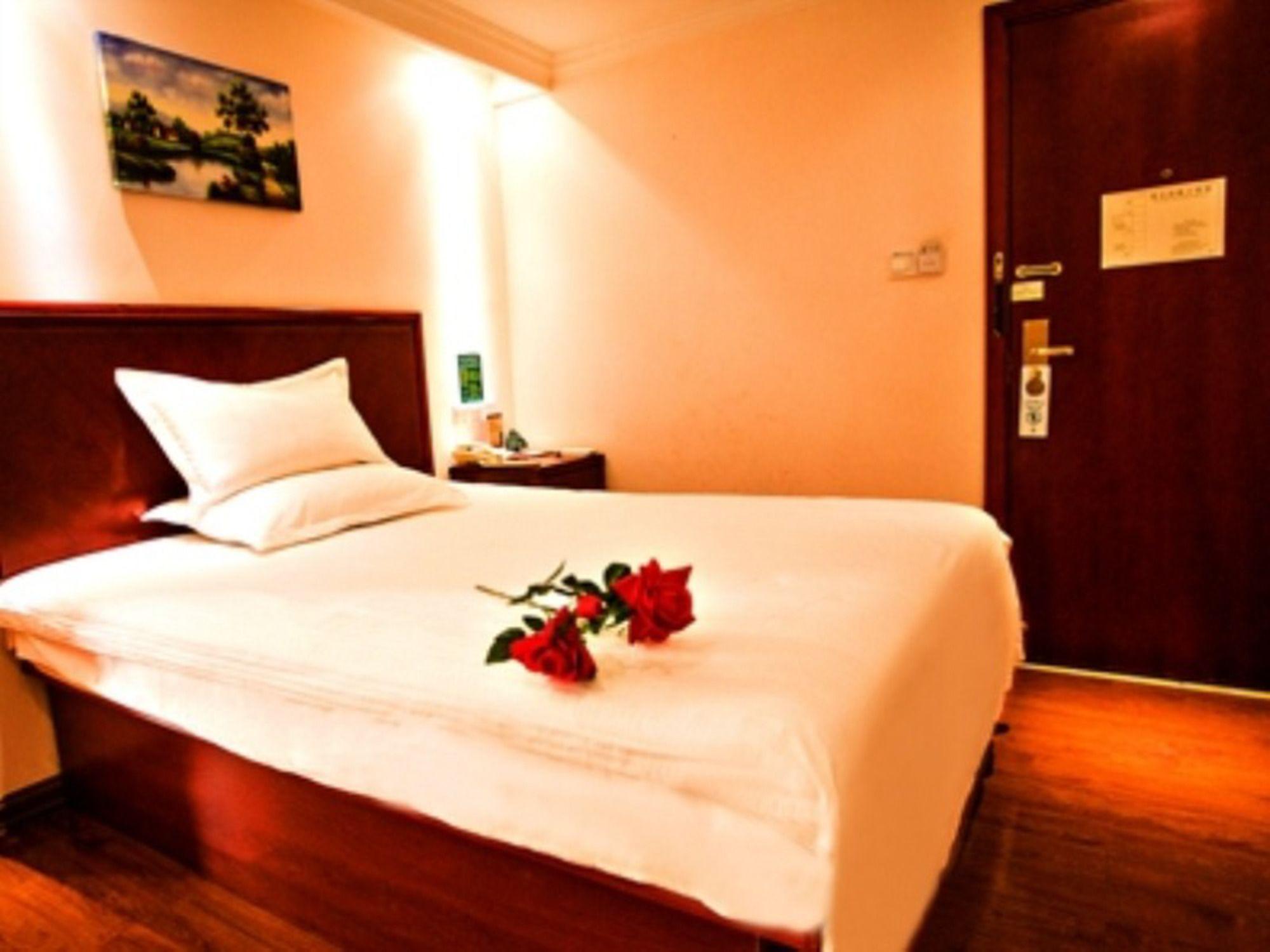 Habitación GreenTree Inn Lianyungang Guanyun Wenzhou Shangmaocheng Express Hotel
