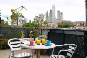 Alquiler Vacacional - Exclusive apartment of 120 m2 overlooking the river and free parking