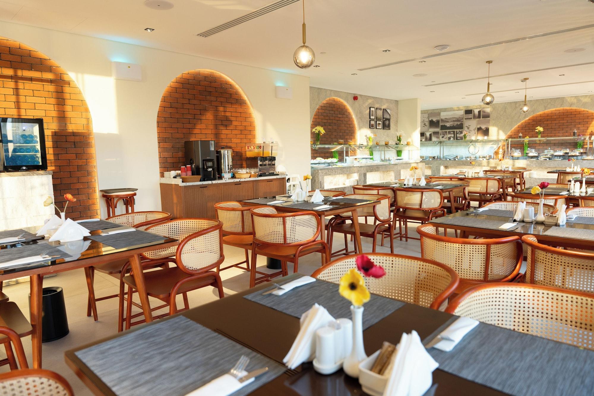 Restaurant Hotel Vivian Park El Raed