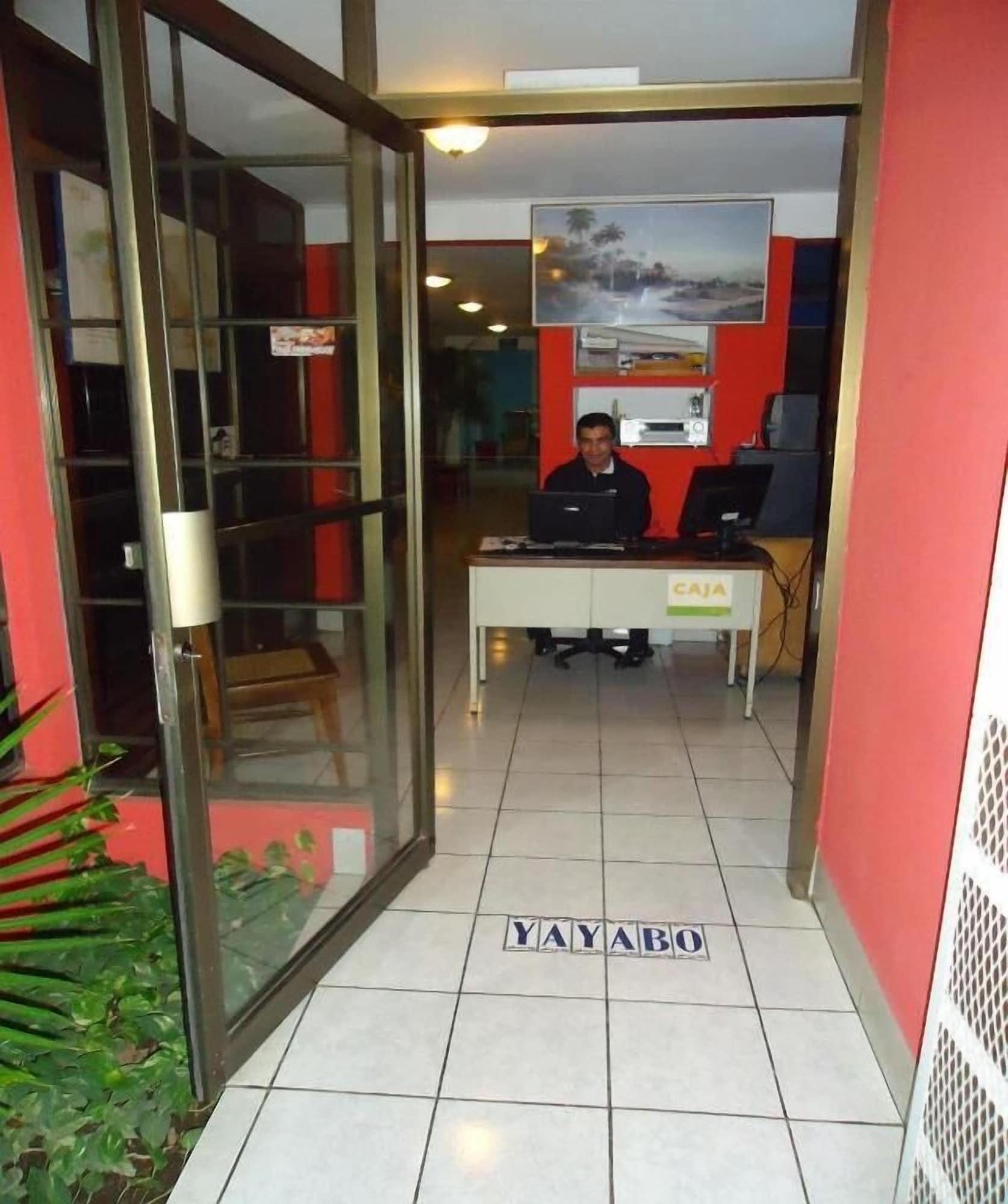 Vista Lobby Centro YAYABO