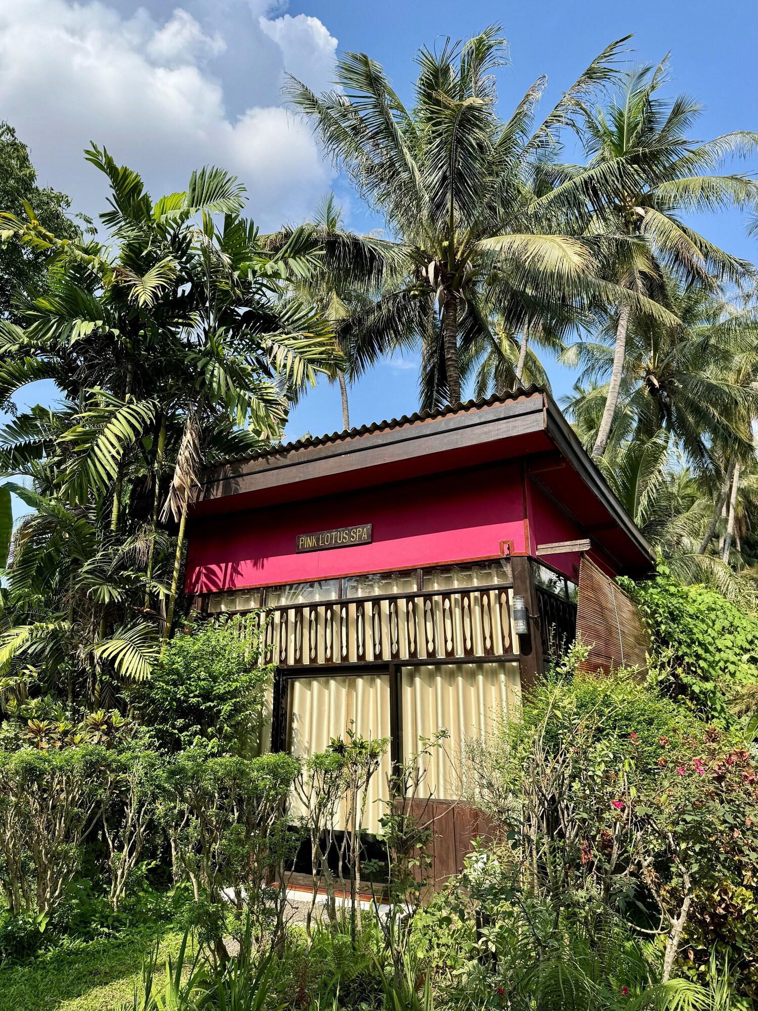 Spa Parasol Blanc Luang Prabang