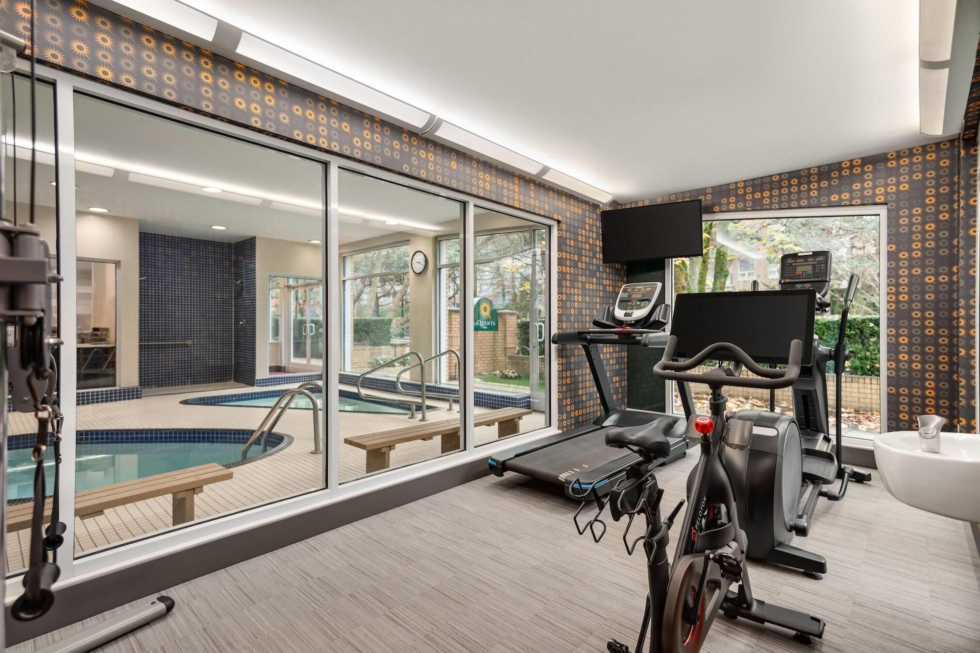 Gimnasio La Quinta Inn by Wyndham Vancouver Airport