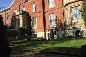 Alojamiento - Queens Guesthouse Manchester