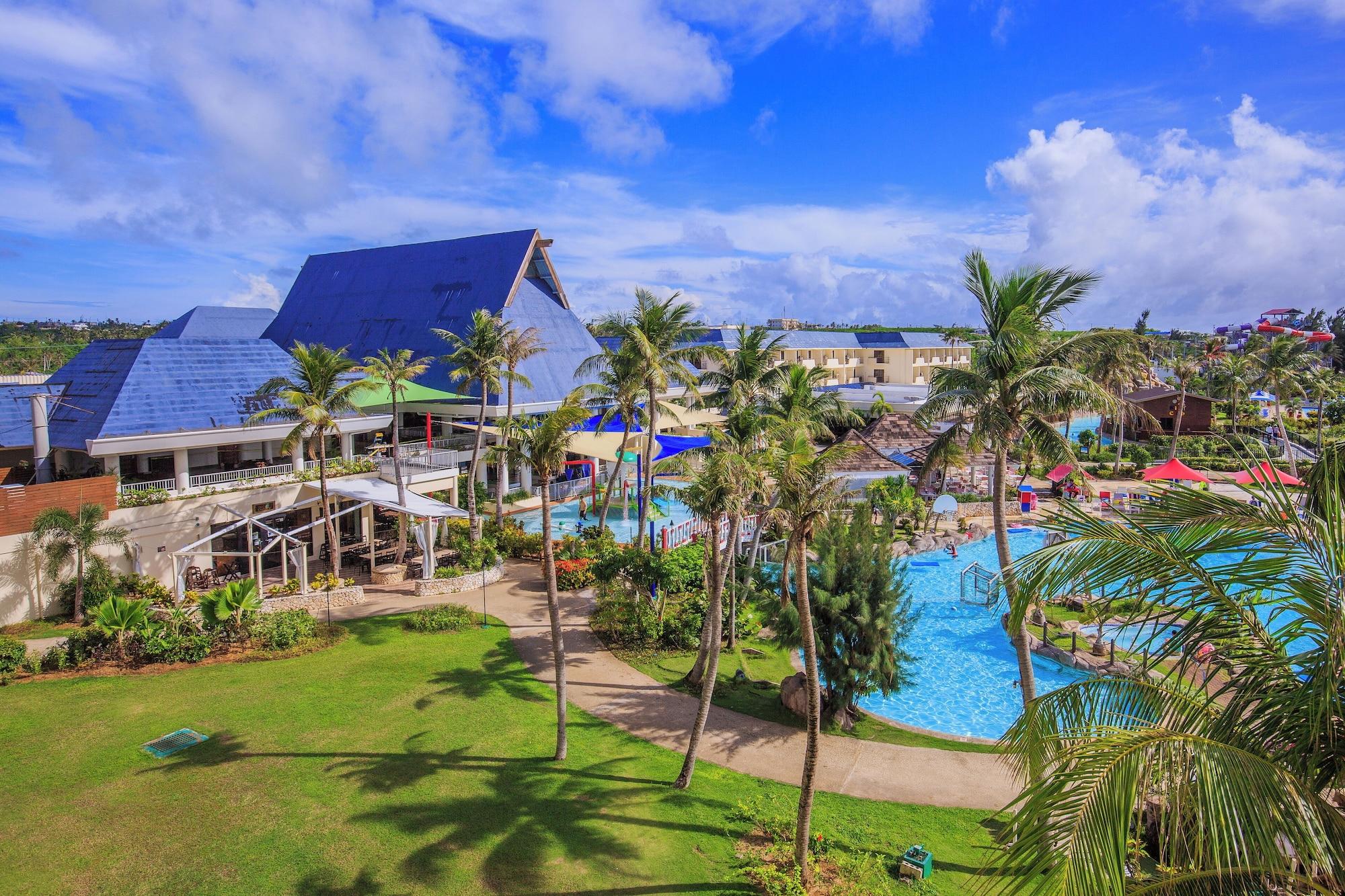 Vista Exterior Pacific Islands Club SAIPAN