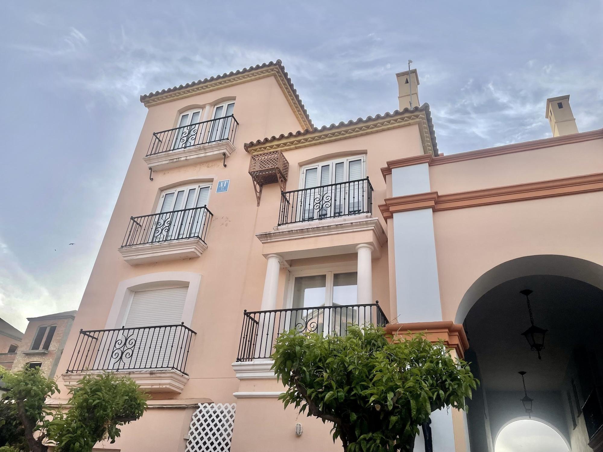 Vista Exterior Apartamentos Puerto Sherry