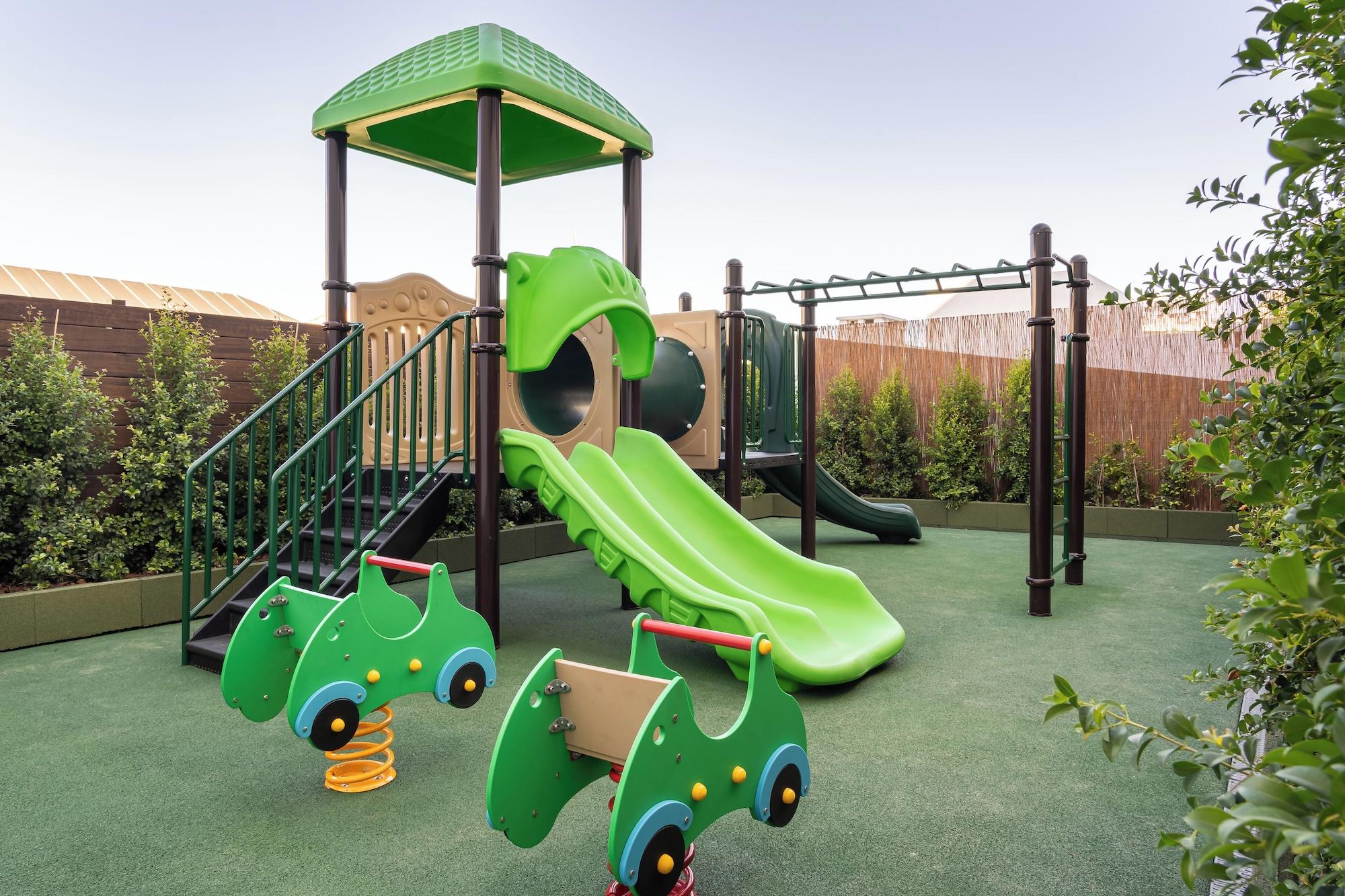Instalaciones Recreativas 3HB Faro