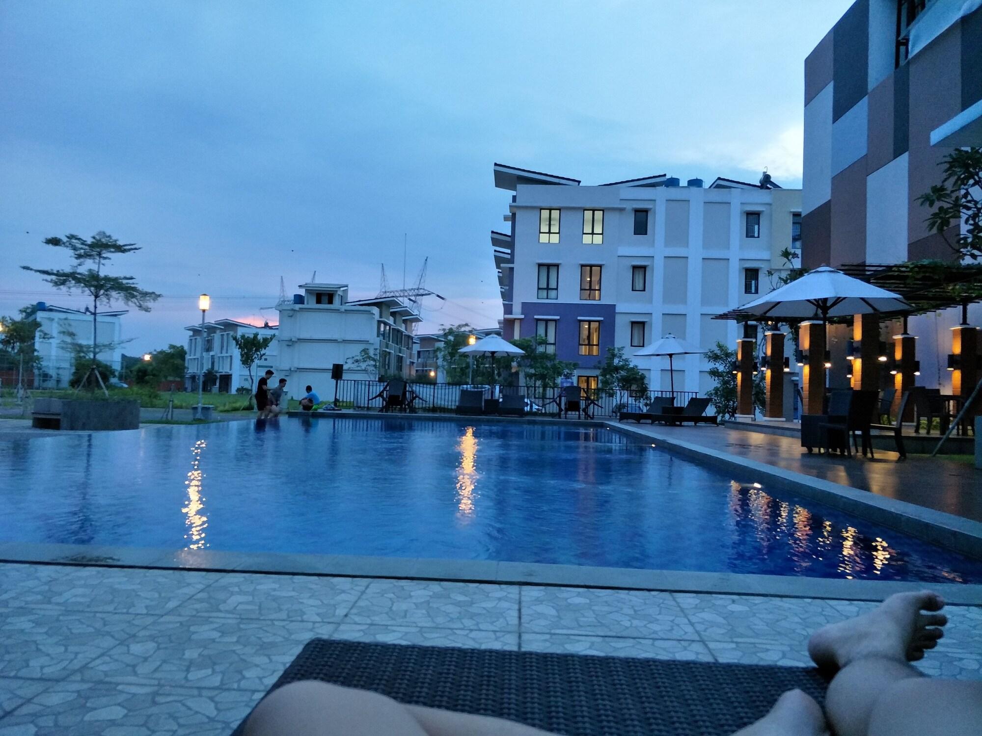 Vista Piscina Arehomes