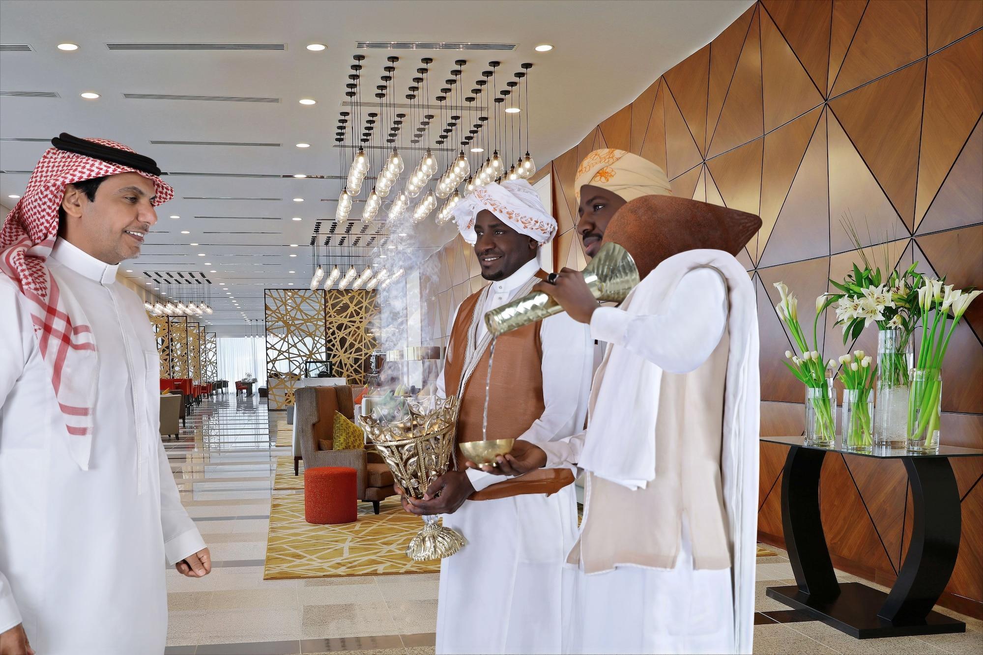 Vista Lobby Millennium Madinah Airport