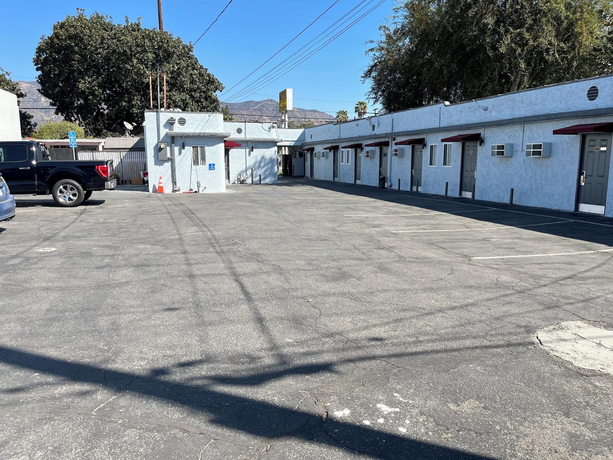 Vista Exterior Griffith Park Motel - LA Hollywood Area