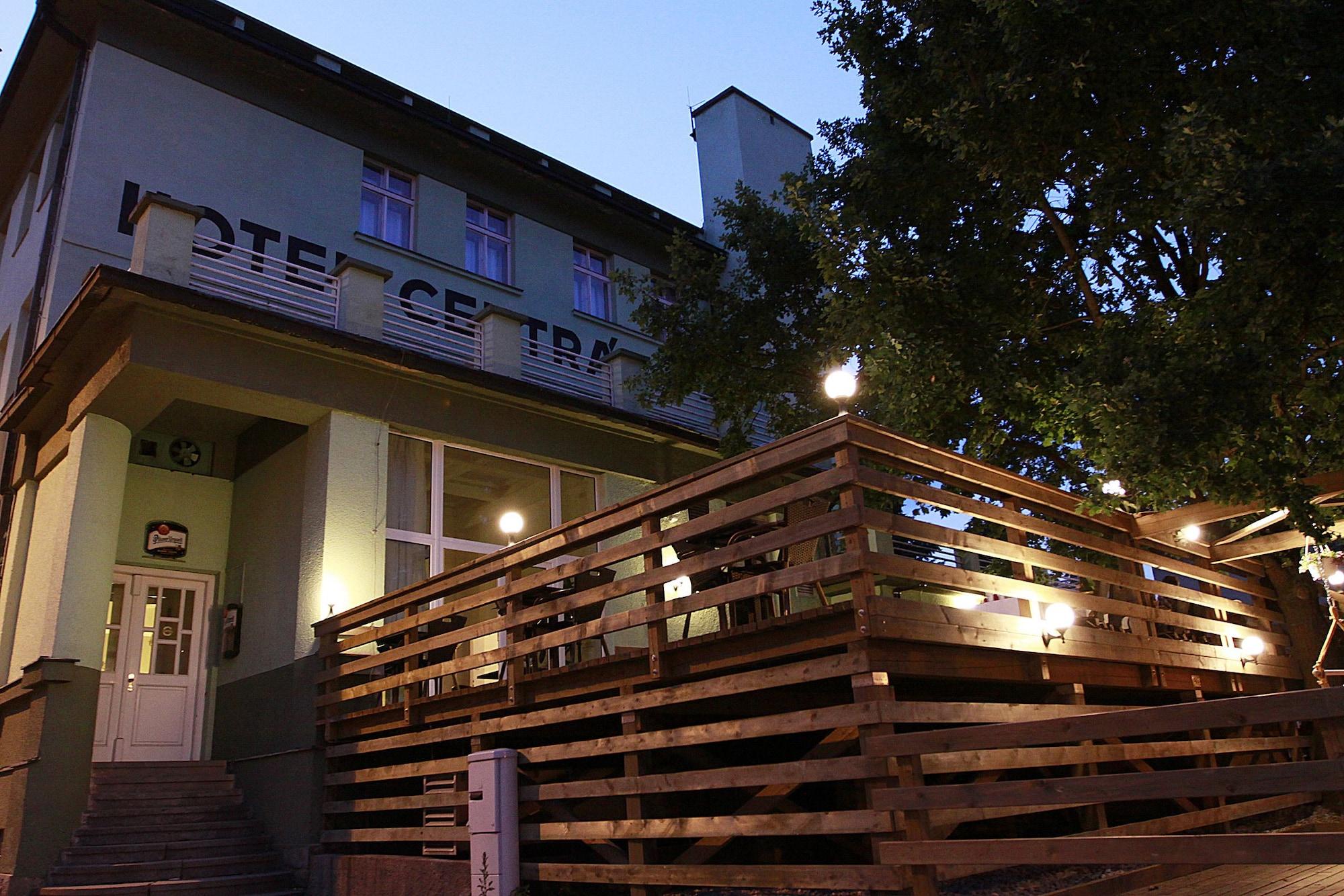 Vista Exterior Wellness Hotel Centrál