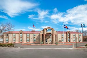 Alojamiento - Best Western Executive Inn & Suites