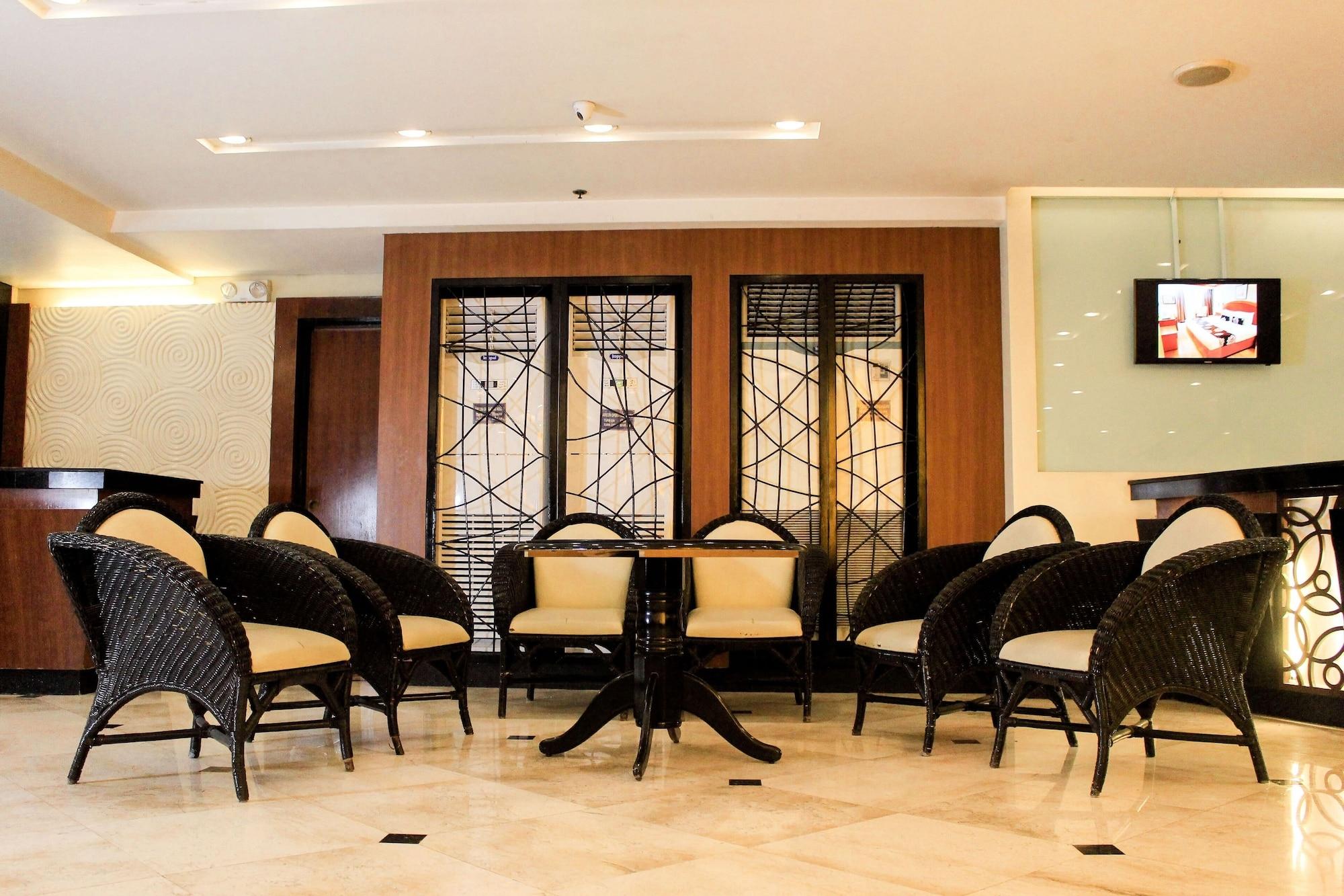 Vista Lobby Palm Hotel Manila