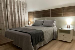 Alquiler Vacacional - AMPLO APARTAMENTO UM POR ANDAR