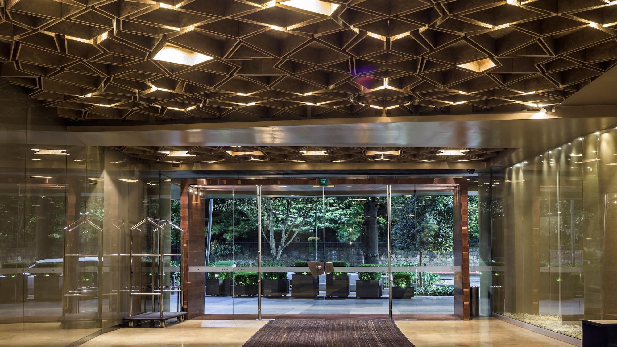 Vista Lobby BOG Hotel